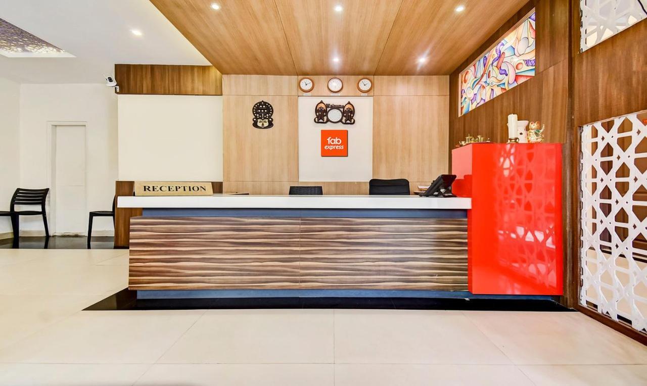 Готель Fabexpress Luminos Dwelling Ikka Nagar Муннар Екстер'єр фото